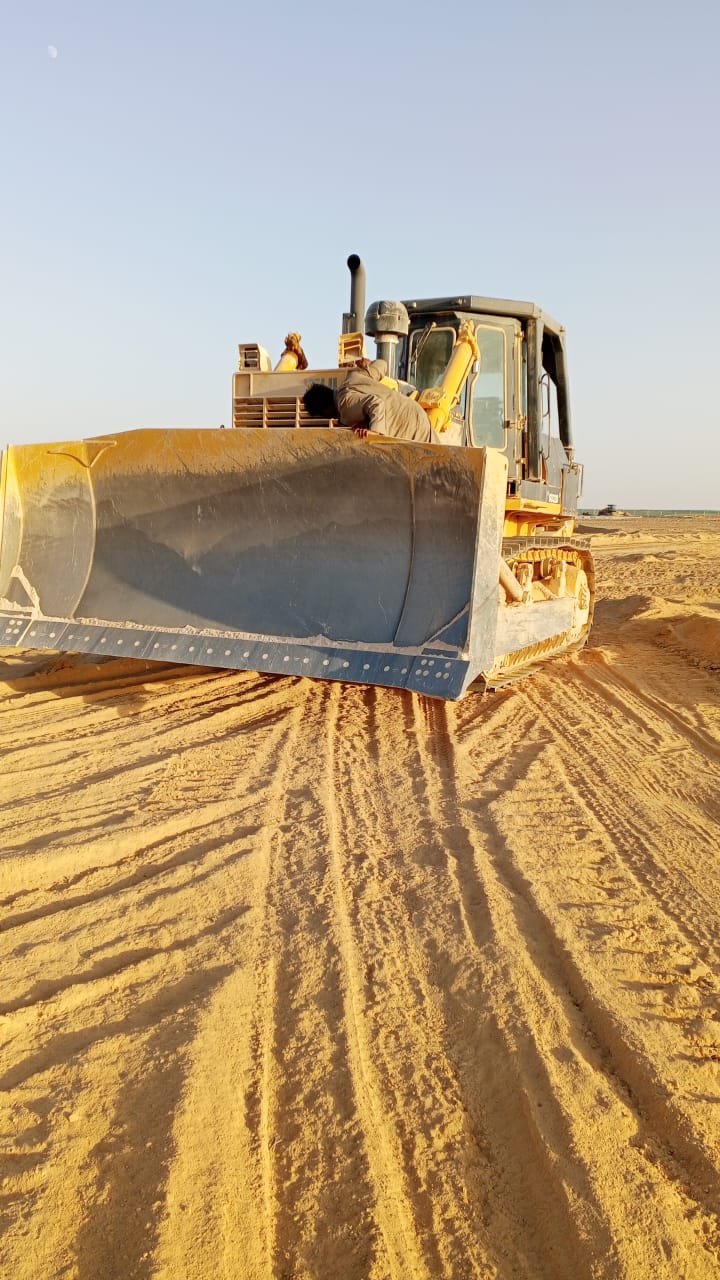 خدمة ايجار المعدات الثقيلة